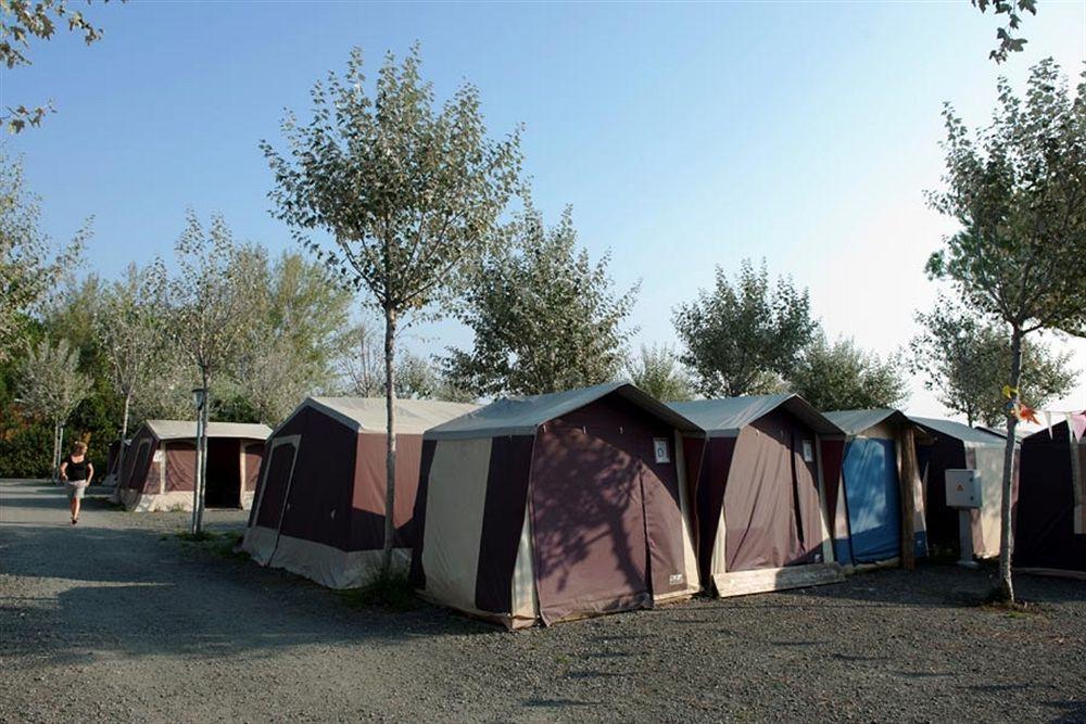 New Camping Le Tamerici Cecina  Exterior foto